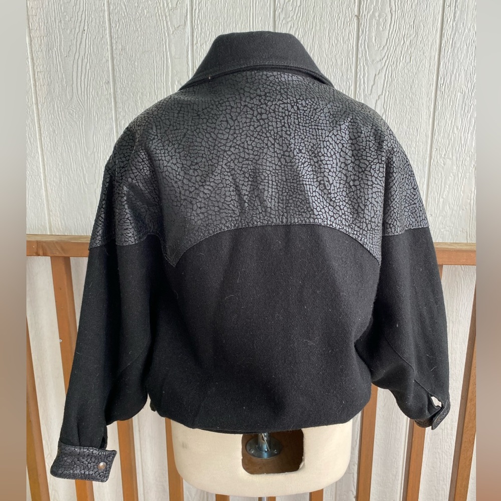 Vintage 80s/90s wool & leather oversized bomber jacket - Picture 4 of 13